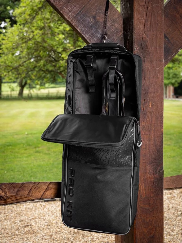 LeMieux Elite Pro Bridle Bag Black 3 LeMieux Elite Pro Bridle Bag Black