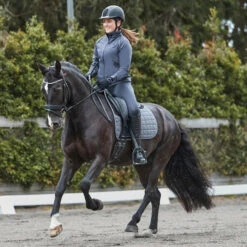 2023 Weatherbeeta Ultra Grip Dressage Pad 10036090 - Grey Colour Grey -Equestrian Sports Series 6404 202320Weatherbeeta20Ultra20Grip20Dressage20Pad201003609020 20Grey203.700x700